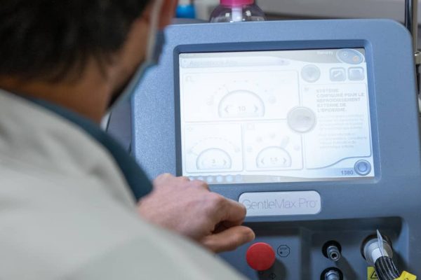 Plateau-technique-complet-Dermo-Laser.jpg